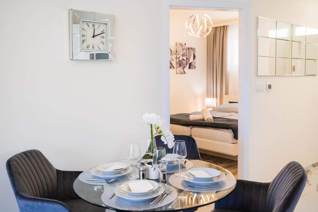 Central Residence Sopron Exterior foto